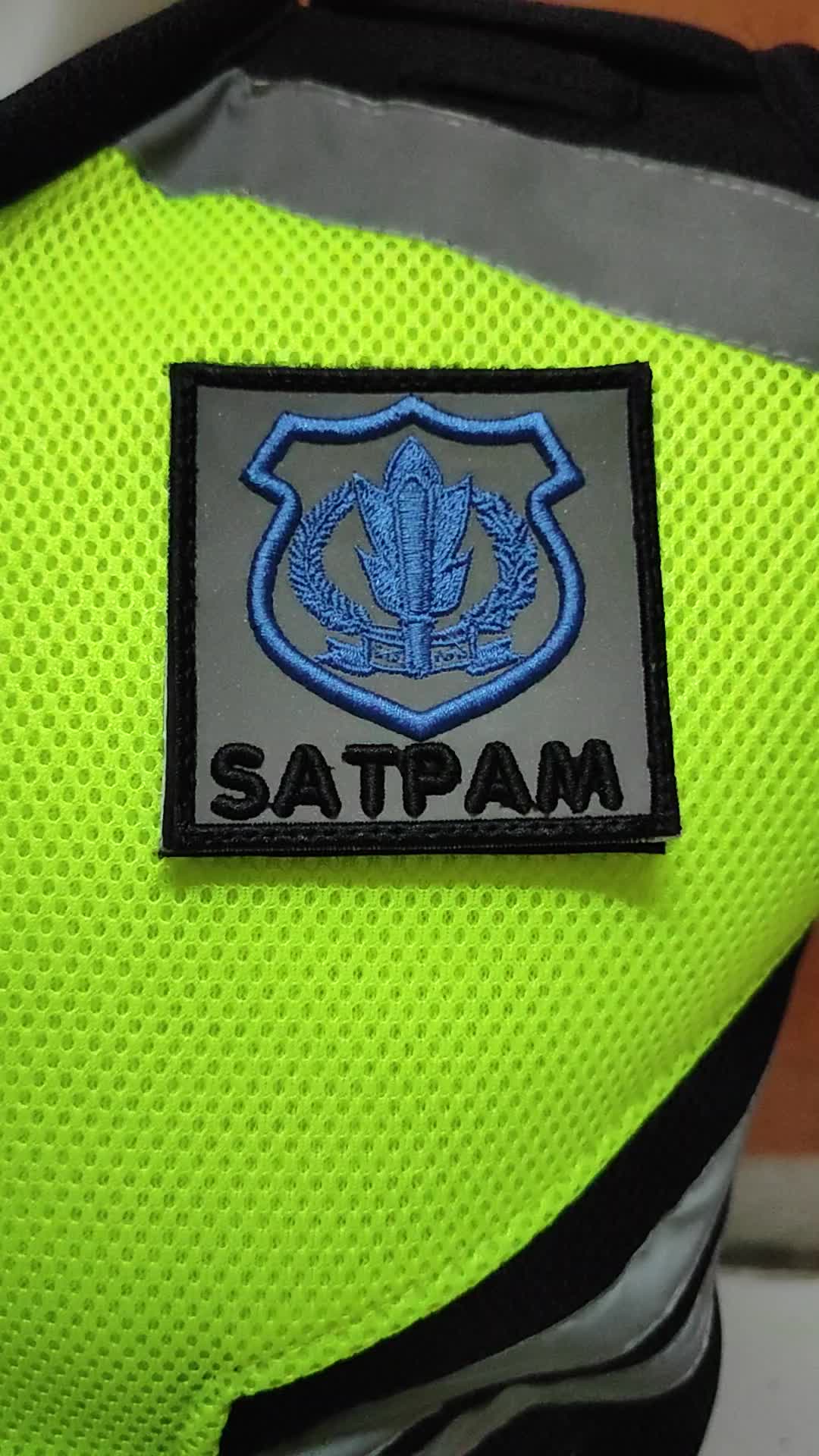 Wirasardi Rompi Security/Satpam Bahan Double Mesh Type Iga Hitam Terbaru