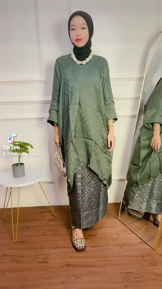 KAFTAN ARUNA TUNIK POLOS BAHAN VISICOS