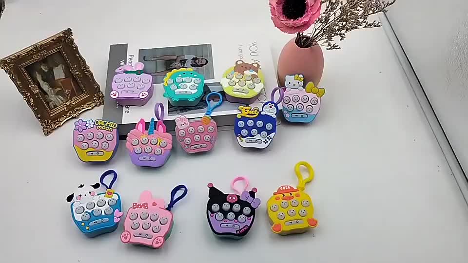 Mainan Pop It Elektrik Gantungan Toys Game Fidget Bubble Mini Karakter HM048 - XOBOX