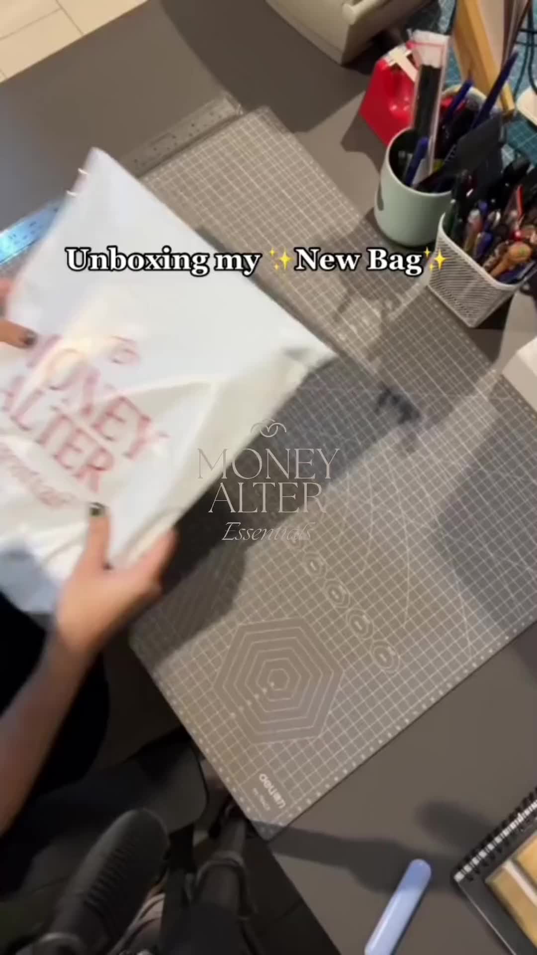 Yuma Bag by Money Alter / Tas Selempang Bahan Kanvas
