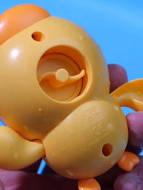 LAKOE Mainan mandi anak bayi Mainan renang bebek Hitam Putih Toys