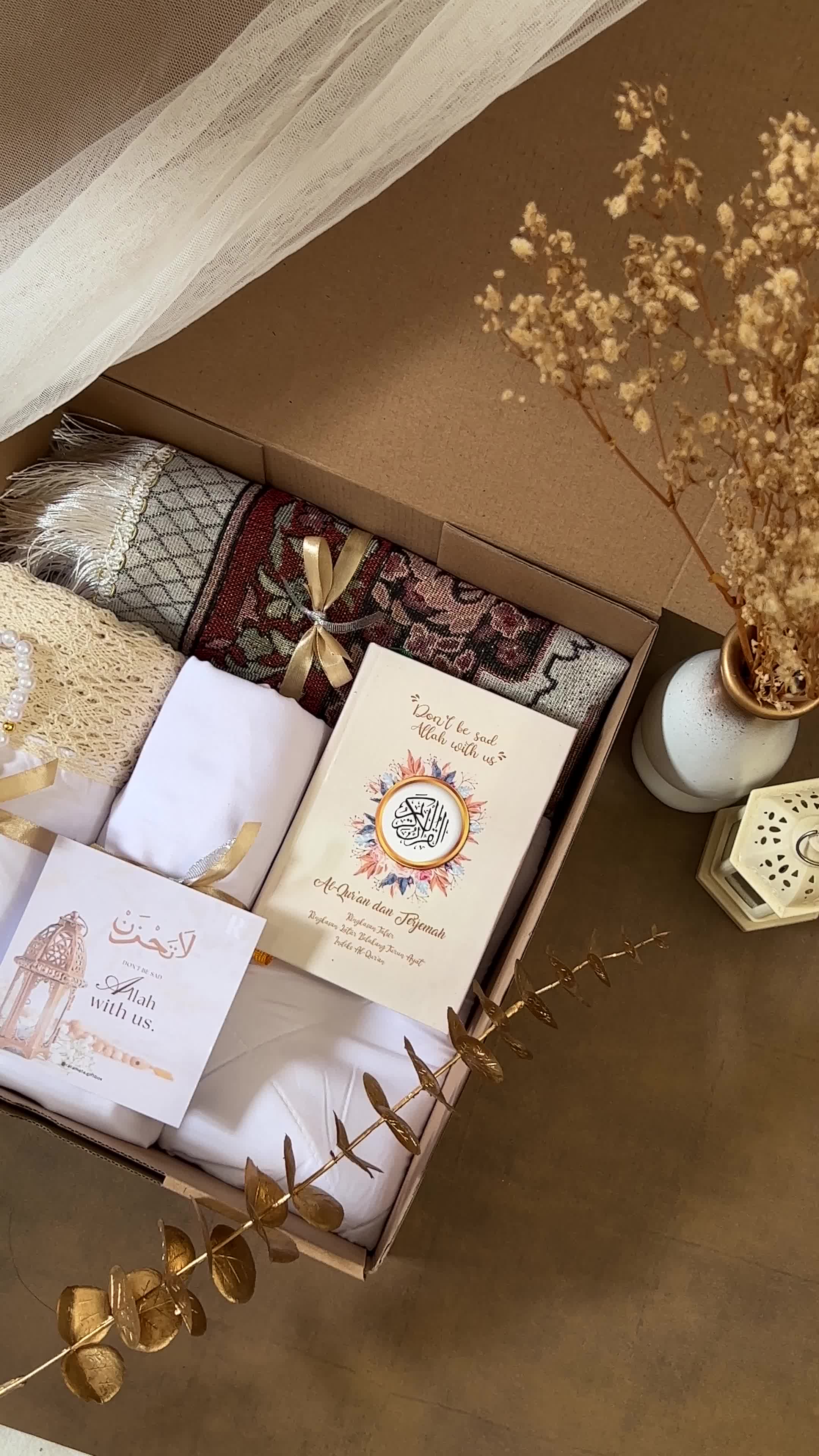Hampers Mukena Set Seserahan Alat Sholat Hadiah Pernikahan Kado Istri Kado Cewek Hampers Wisuda Hadiah Ulang Tahun