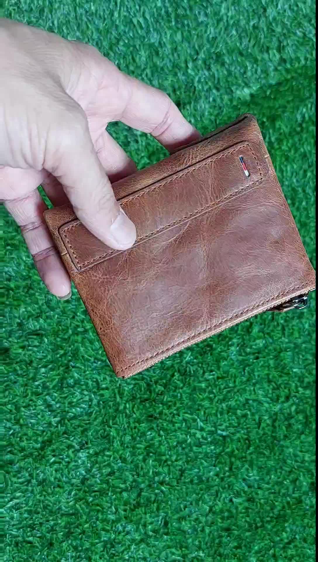 Dompet Kulit Sapi Model Lipat Buku