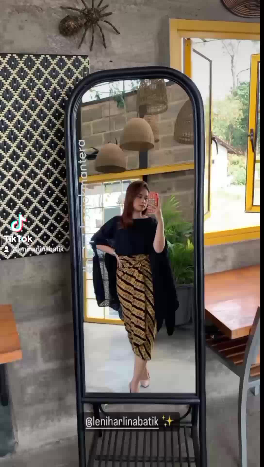 Shabrina Blouse Viscose (HANYA ATASAN)
