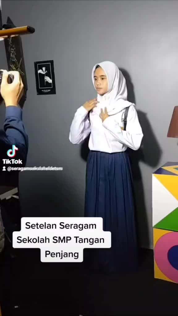 Setelan seragam SMP MTS Tangan Panjang Perempuan MERK eLDe Baju Kemeja Fashion  Celana