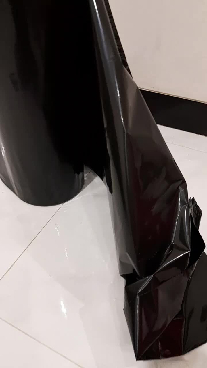 Plastik meteran untuk layangan, glowing dan tebal ( HARGA UNTUK 1 METER )