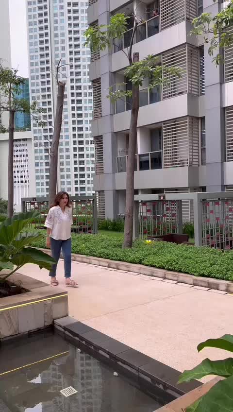 NVR - Kaori Atasan Blouse Printing fashion wanita Tangan Balon