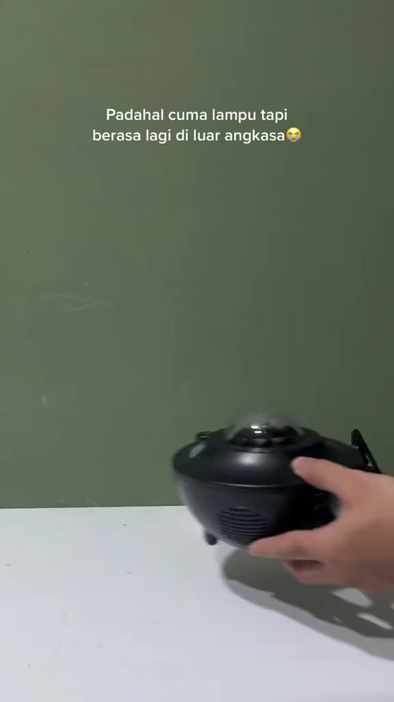 Lampu Starry Proyektor Langit Malam Berbintang Galaxy Nebula Lamp starry Projector/lampu kamar aesthetic/lampu led kamar/lampu led yang viral/lampu tidur/speaker bluetooth/proyektor kamar jendela plastik green  sensor  usb