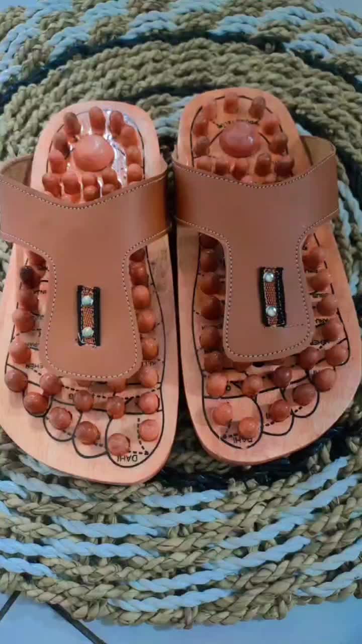 Sandal REMATTIK Kesehatan Terapi Rematik Refleksi kayu Pria Therapy bisa COD