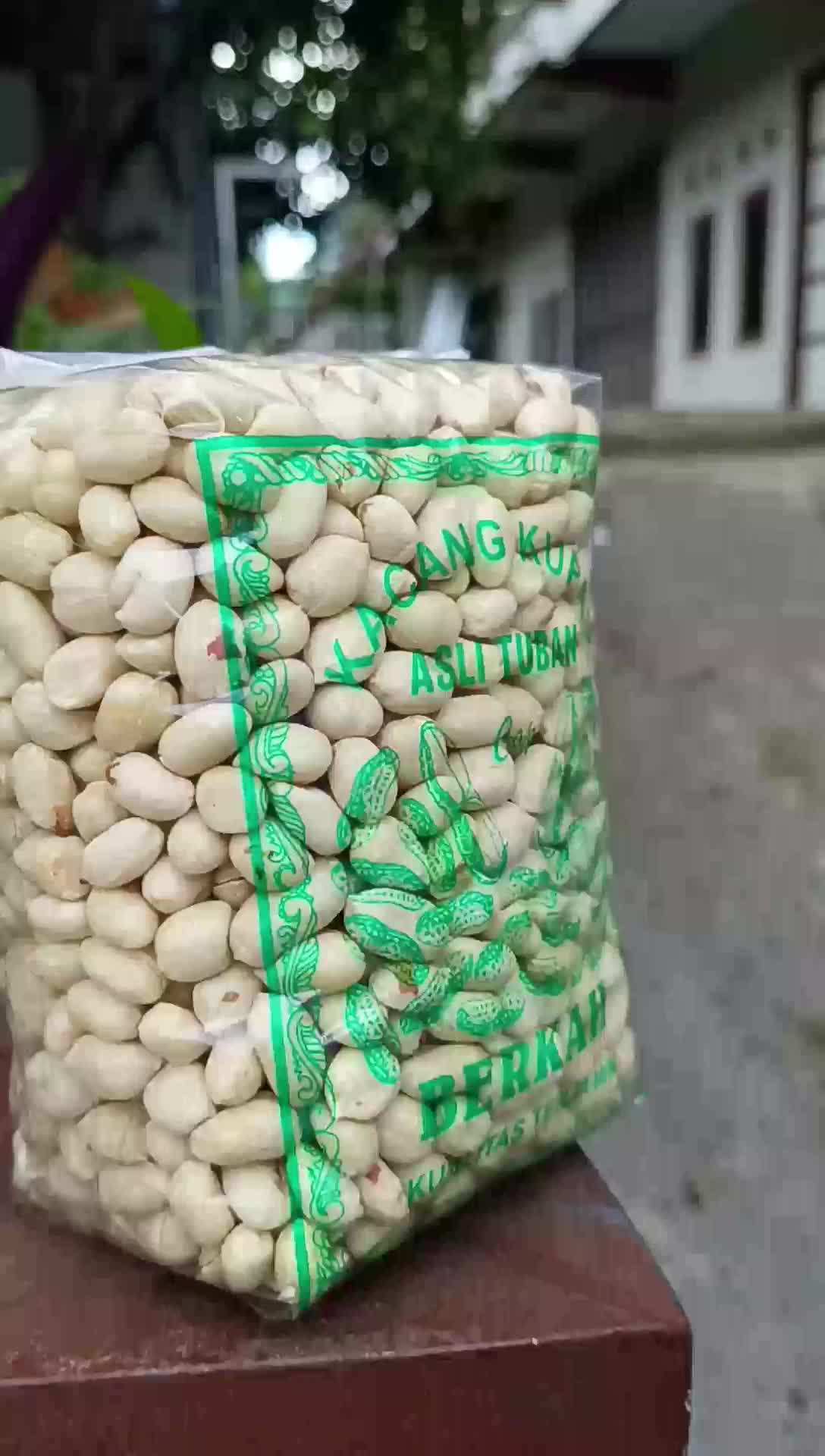 (1KG)KACANG KUPAS UKURAN BESAR(kacang kupas berkah) Food