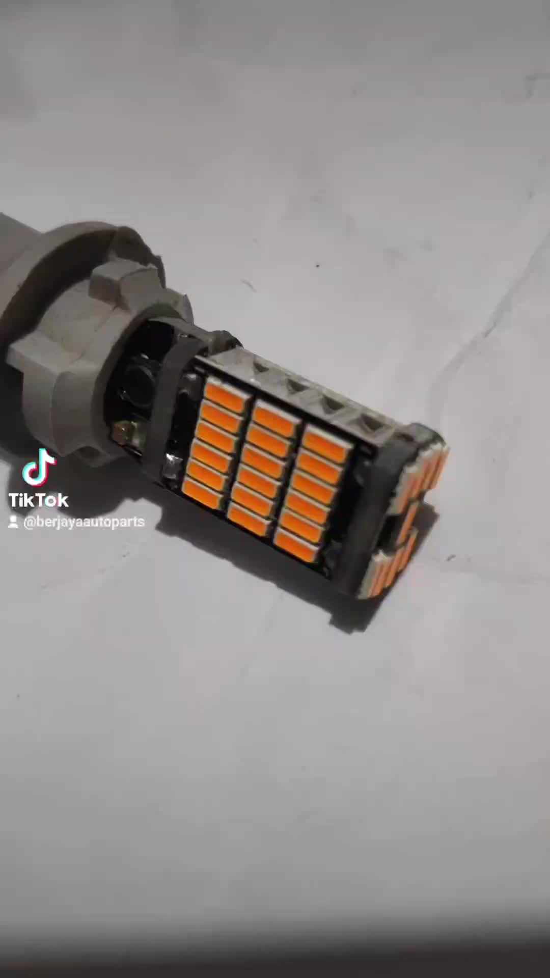 LAMPU LED SEN SENJA T10 12V 16W CANbus SUPER BRIGHT MOTOR MOBIL