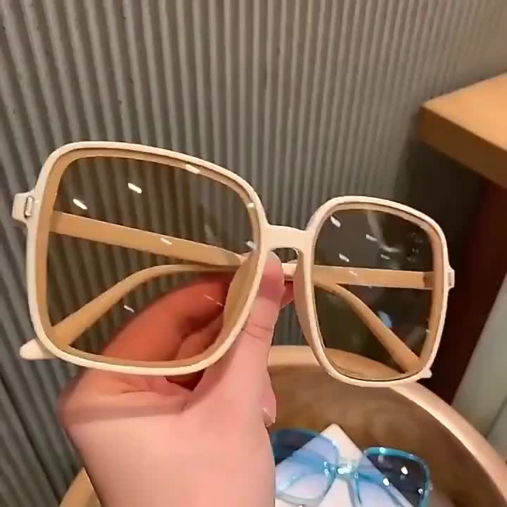 TOSERBA Kacamata Hitam Pelindung UV Bentuk Persegi Warna Gaya Retro Untuk Wanita Blue Black Lensa Pink Eyewear