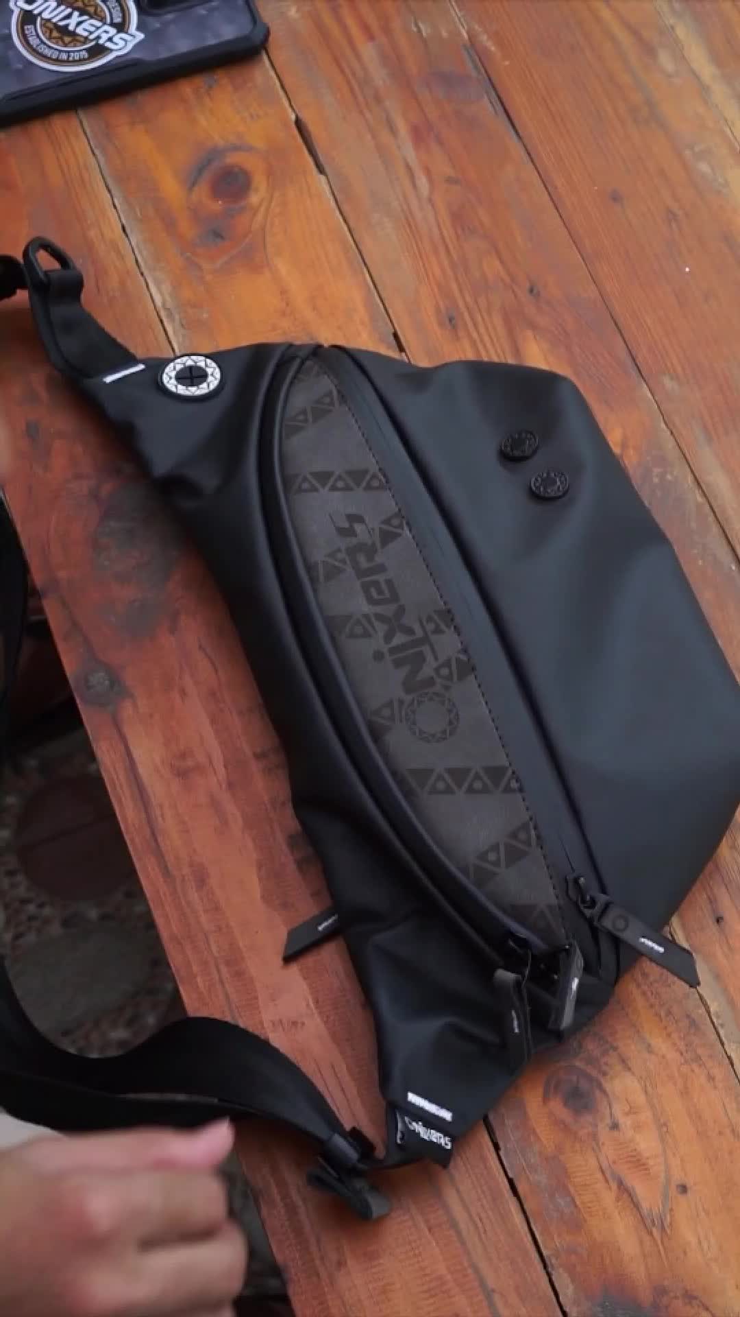 Onixers TORMO Waistbag Tas Selempang Waterproof Pinggang Slingbag Pria Cowok