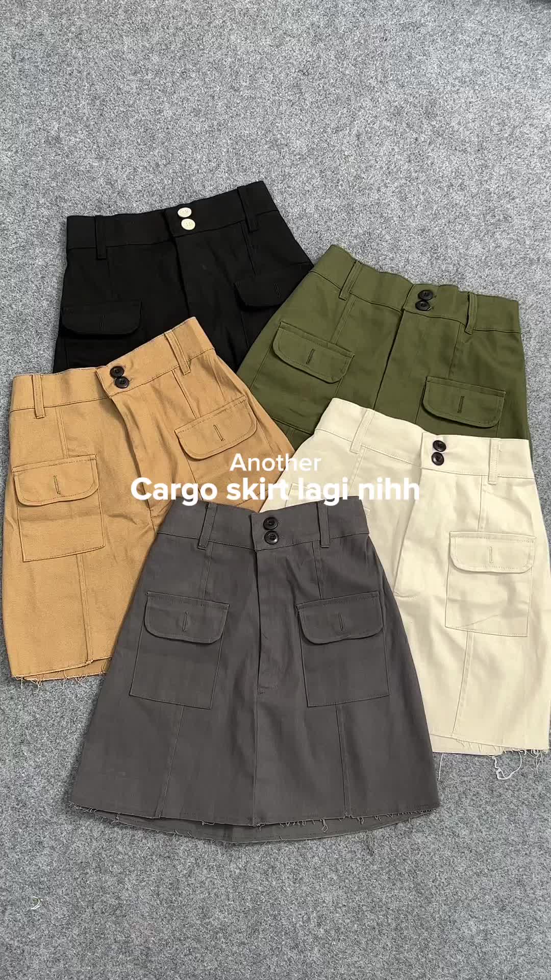 Dominic Cargo Skirt Mini High Wait / Rok Kargo Pendek Karet Pinggang Belakang rok span Wanita Casual Dewasa Hitam  Cewek Bawahan rok  mini Minimalist ritsleting rok mini asli