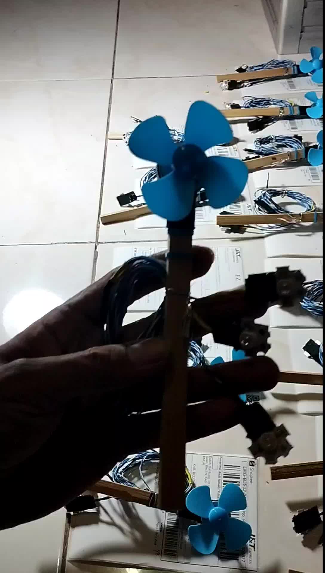 dinamo lampu layangan led hpl HIJAU super terang(lengkap tinggal pasang)