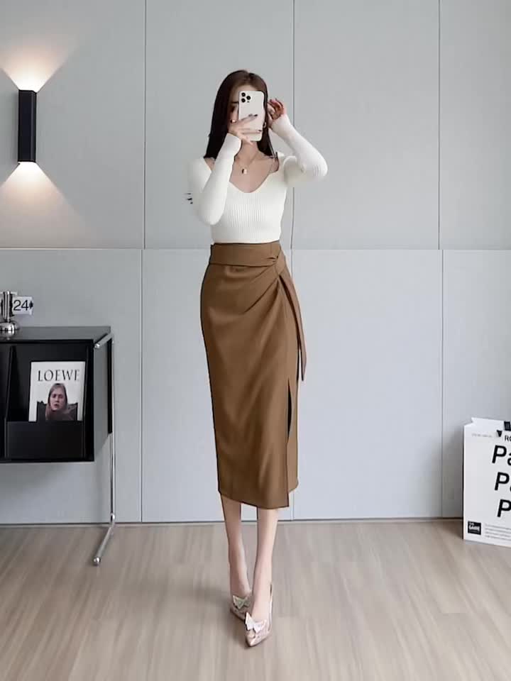 Tamara Midi Skirt Rok Style Korea Polos Hitam Scuba