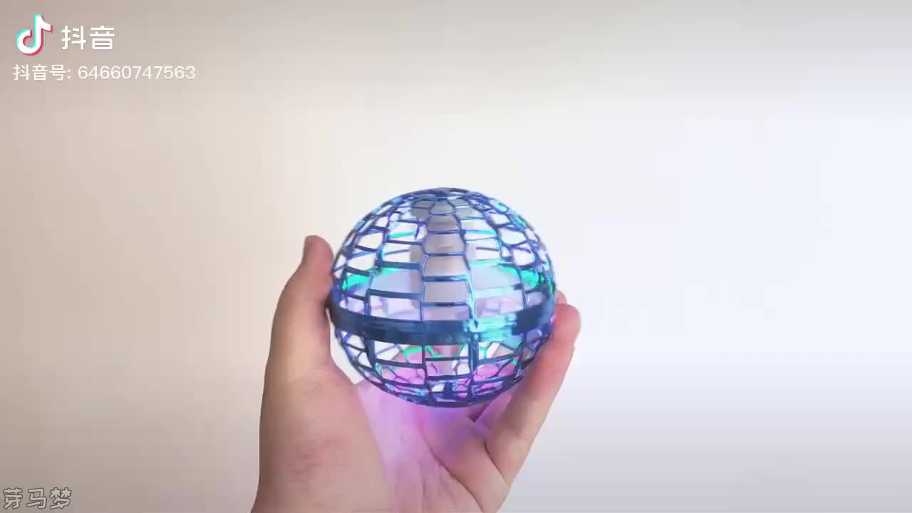 Mainan Bola Terbang Sensor / Drone Bola Terbang UFO Dengan Remote Toys