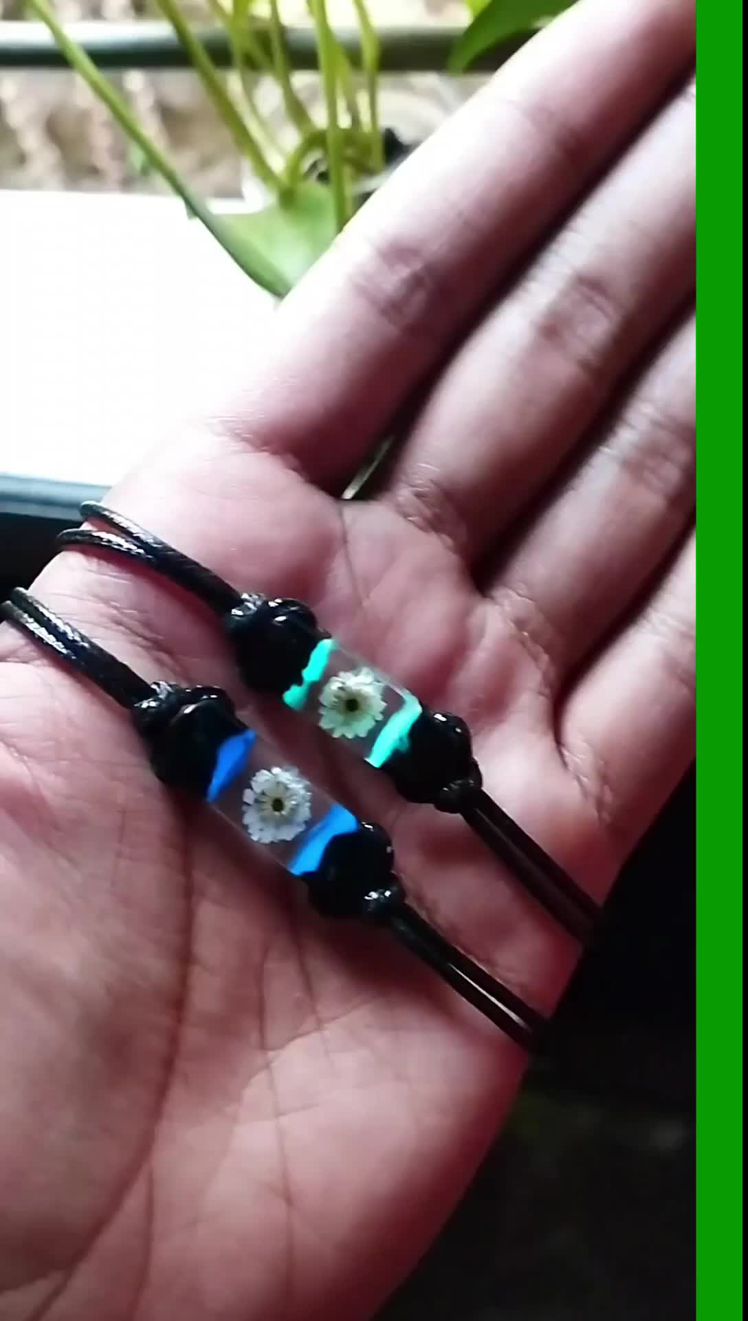 Gelang Couple Resin Bunga Edelweiss Double Glow Liontin Tali Bracelet