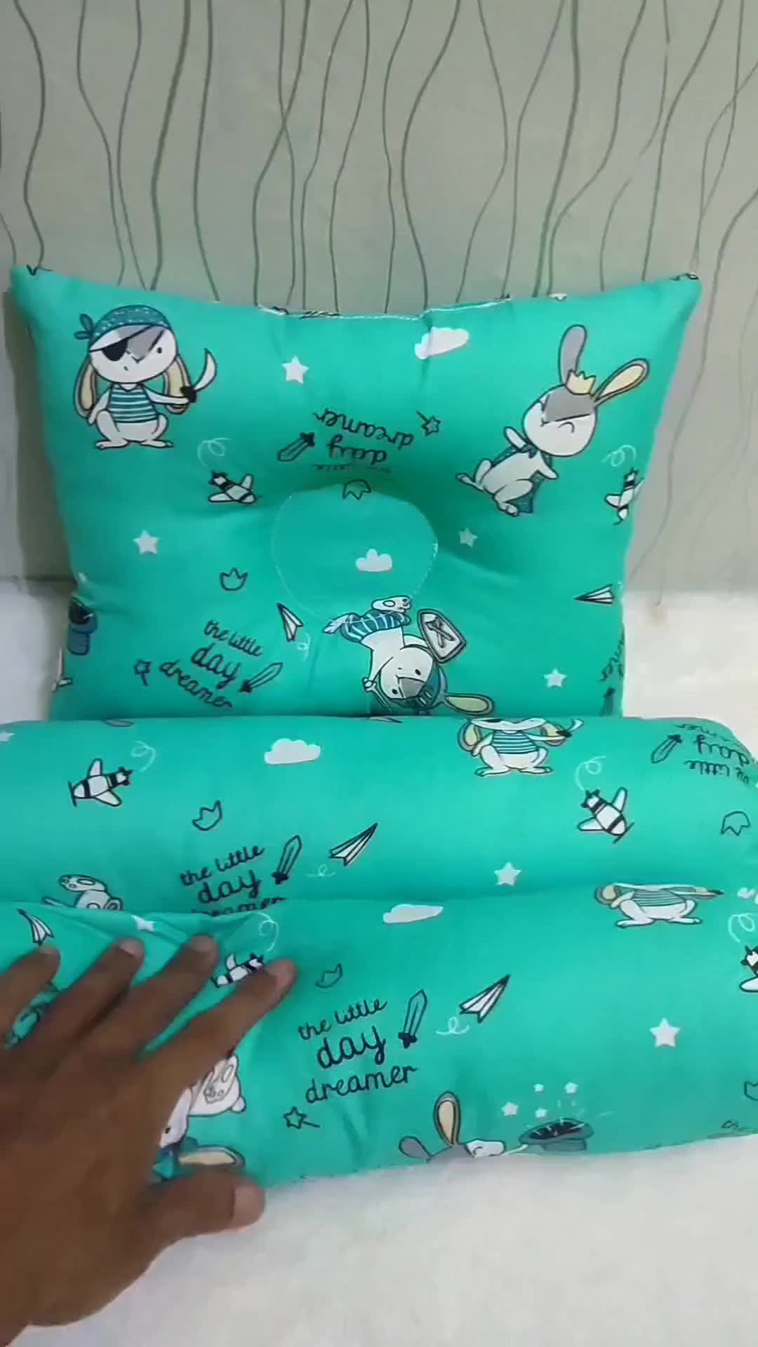 Bantal Peyang Set Guling / Bantal Tidur Bayi Karakter / Bantal Bayi Newborn