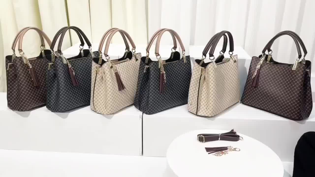 Tas fashion wanita b8025 tas selempang wanita fashion tas handbag wanita.... terkiniian cantik dan best seller