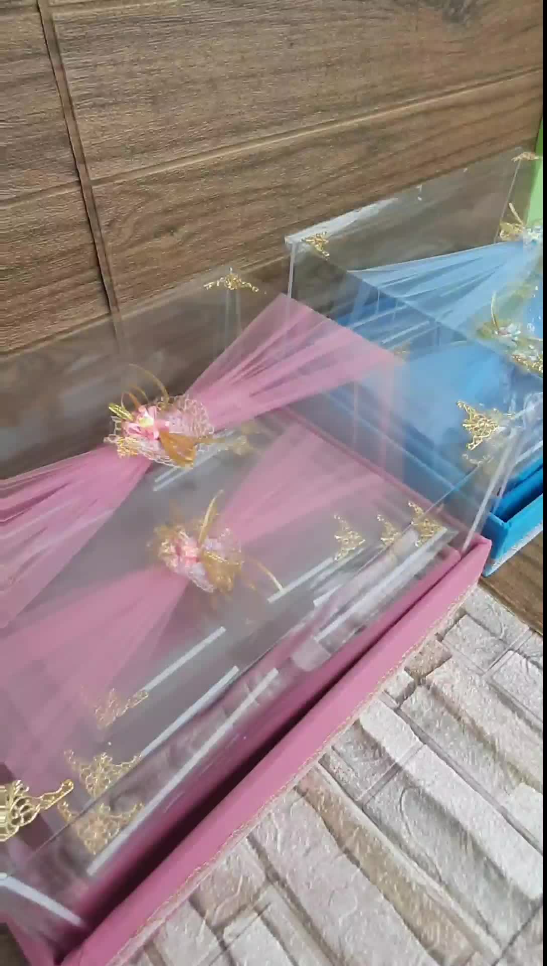 Kotak Hantaran Pernikahan Seserahan Lengkap Isi 4 Kotak Seserahan Pernikahan Parcel Siku