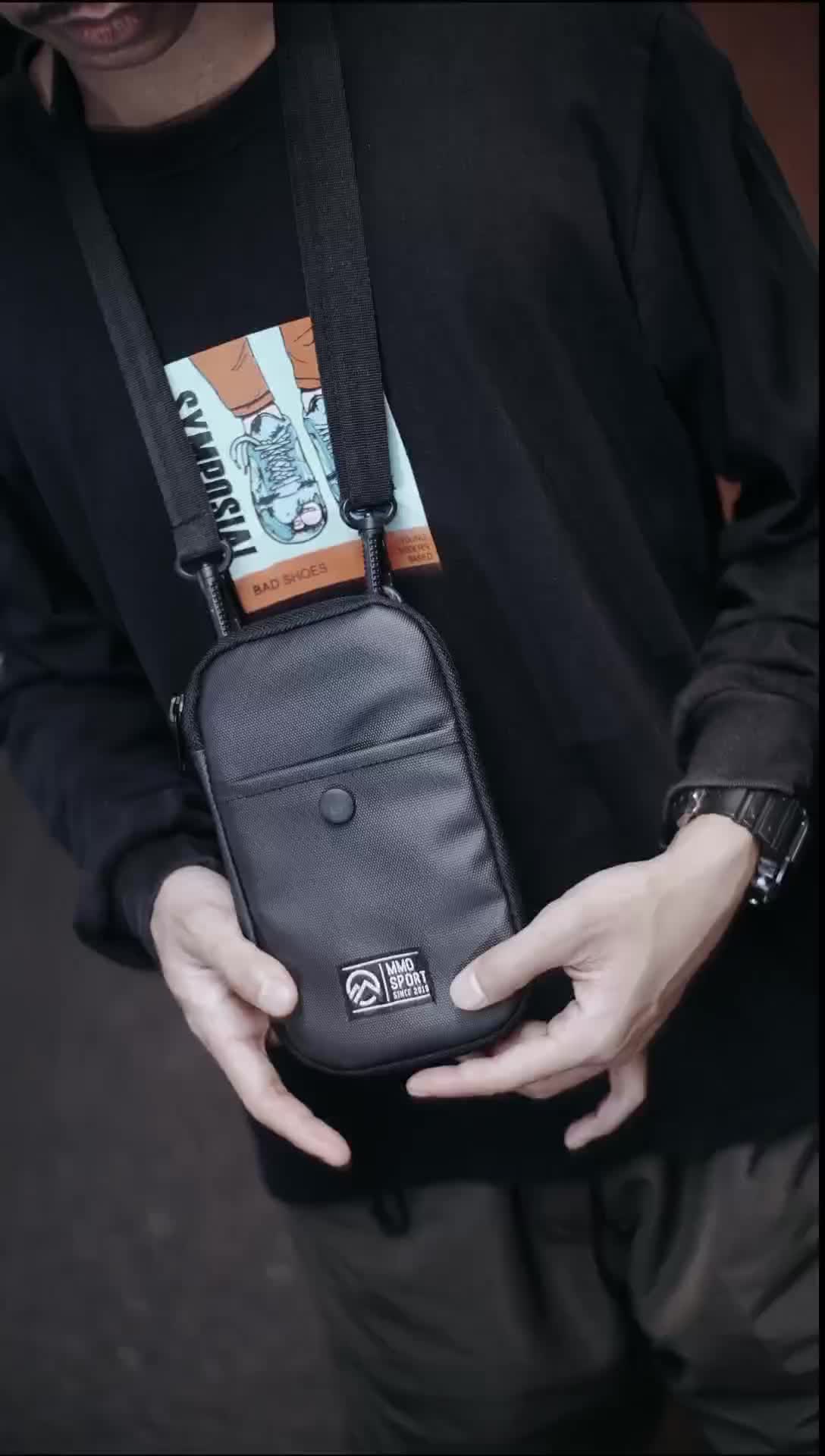 Mmosport Tas Selempang Pria Hanging Wallet Dompet kartu Dan Hp Muat Sampai 7inc Kulit PU