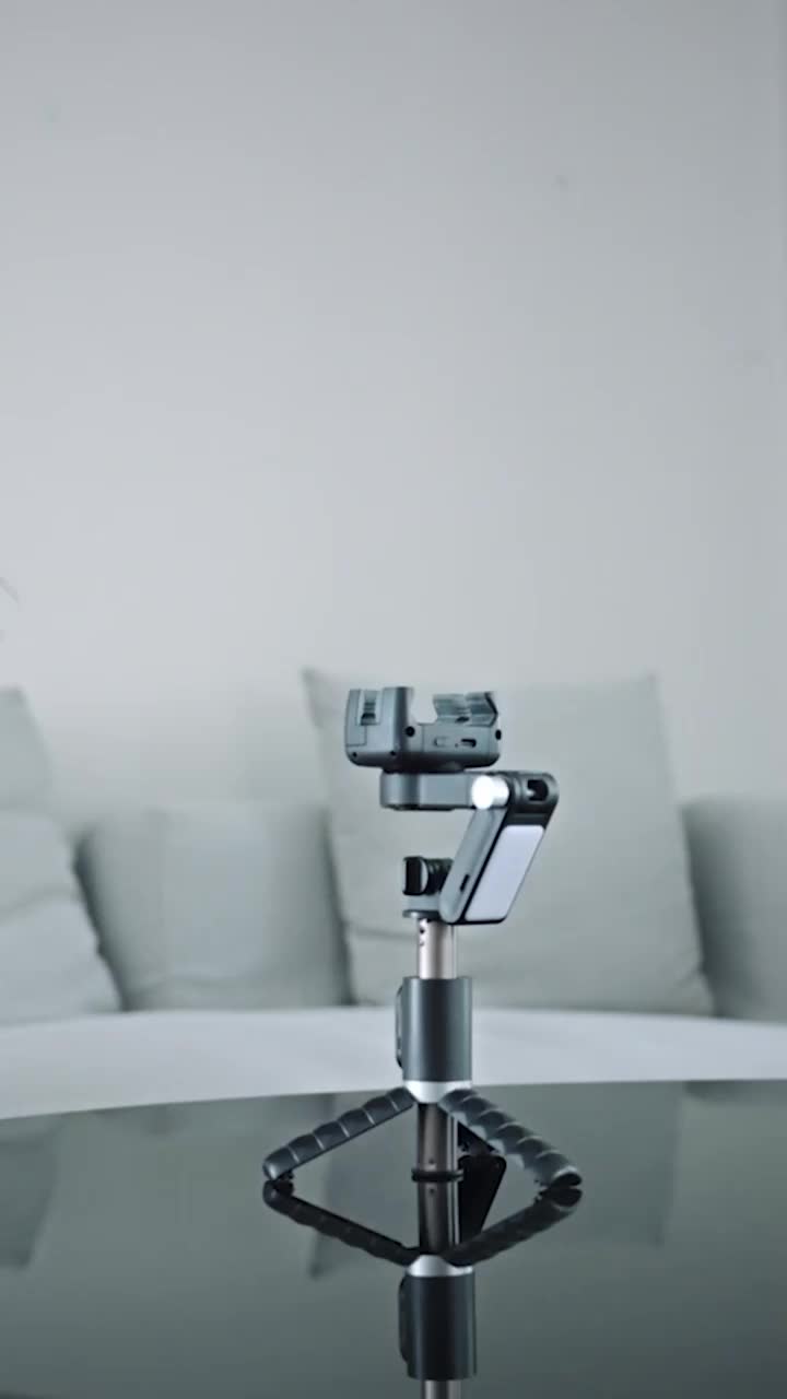 GIMBAL STABILIZER Q18 SMARTCOM HANDPHONE SMART TRACKING TRIPOD HP