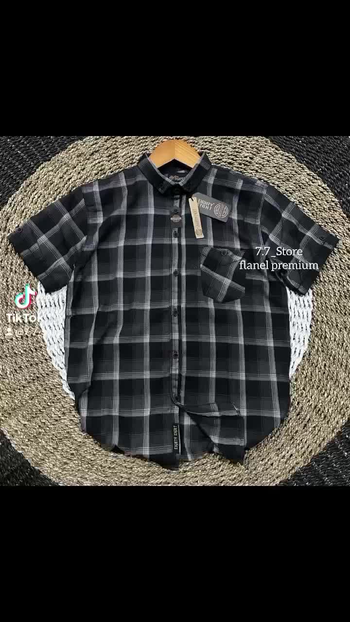 LENGAN PENDEK/KEMEJA BRIIL EIGHTY EIGHT Terlaris Kemeja Flanel Premium Quality Lagi Hits di cari Kemeja Distro Nyaman Kotak