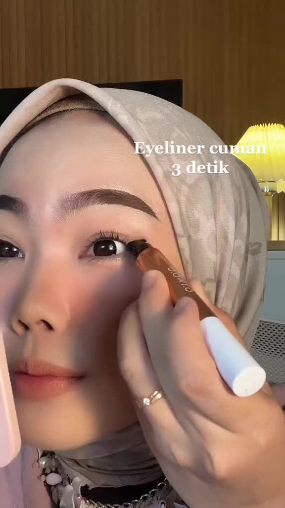 O.TWO.O Stamp Eyeliner Black Eyeliner 2 in 1 Eyeliner Black Double Head Waterproof Eyeliner Pencil Hitam Lasting