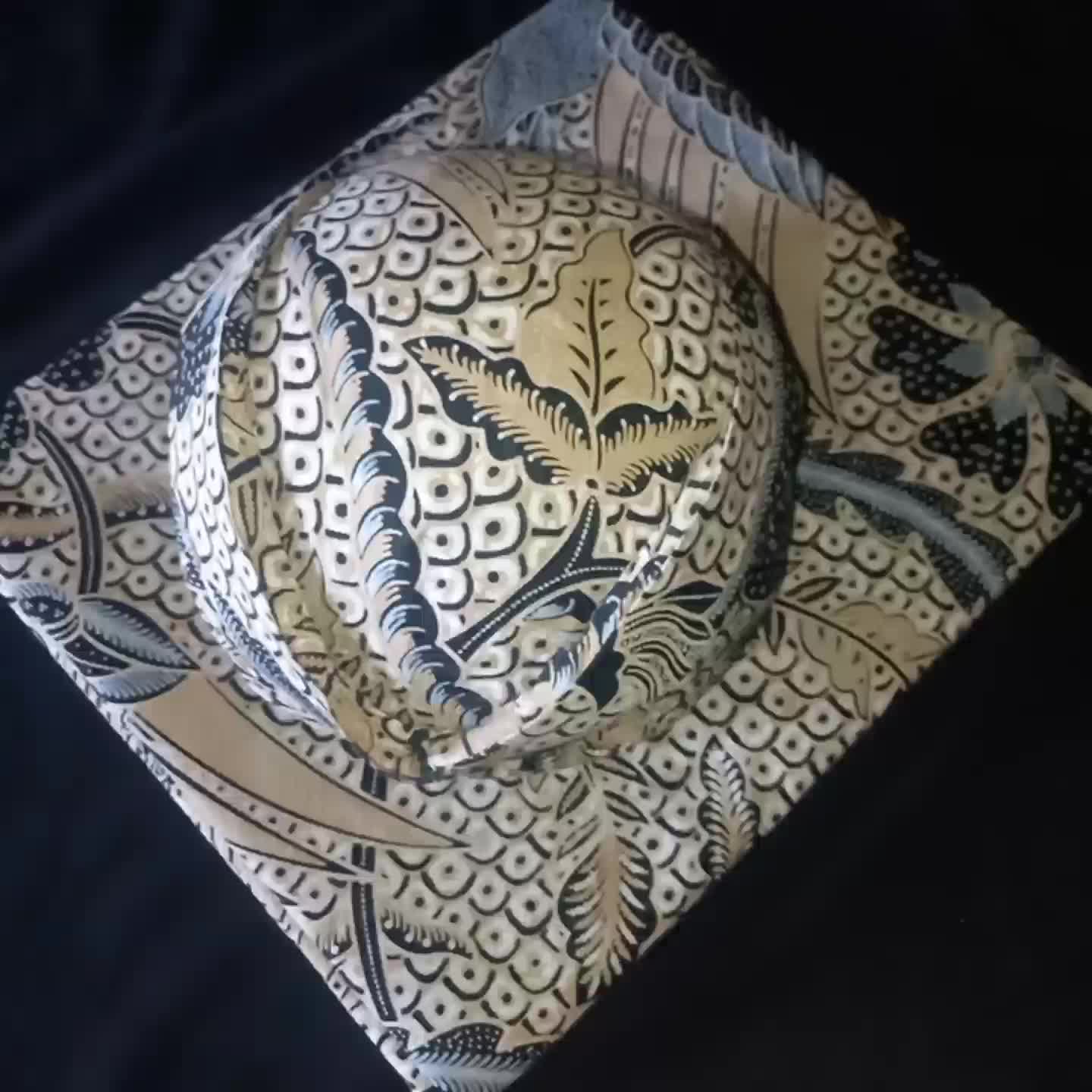 Kain Jarik Motif Gringsing Merak Batik Bawahan Kebaya Pengantin Sunda