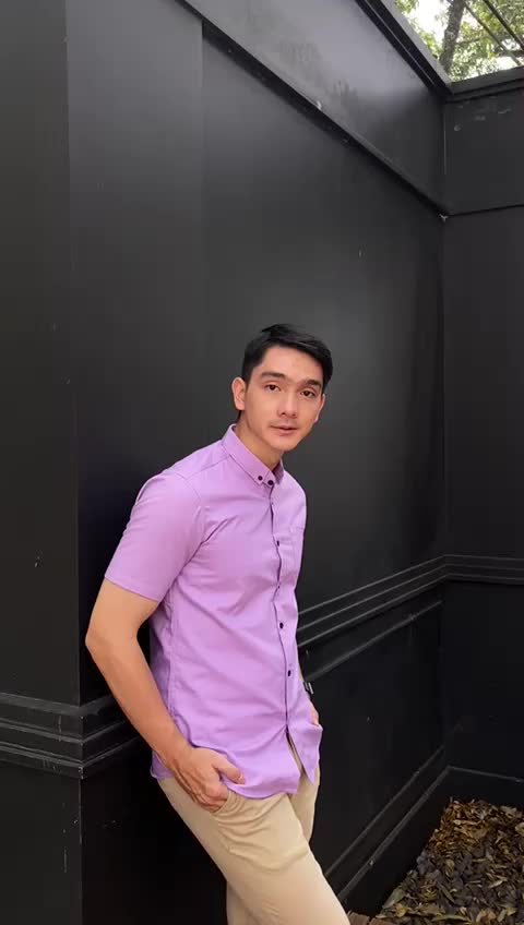 KEMEJA POLOS PRIA LENGAN PENDEK SLIMFIT WARNA LILLAC