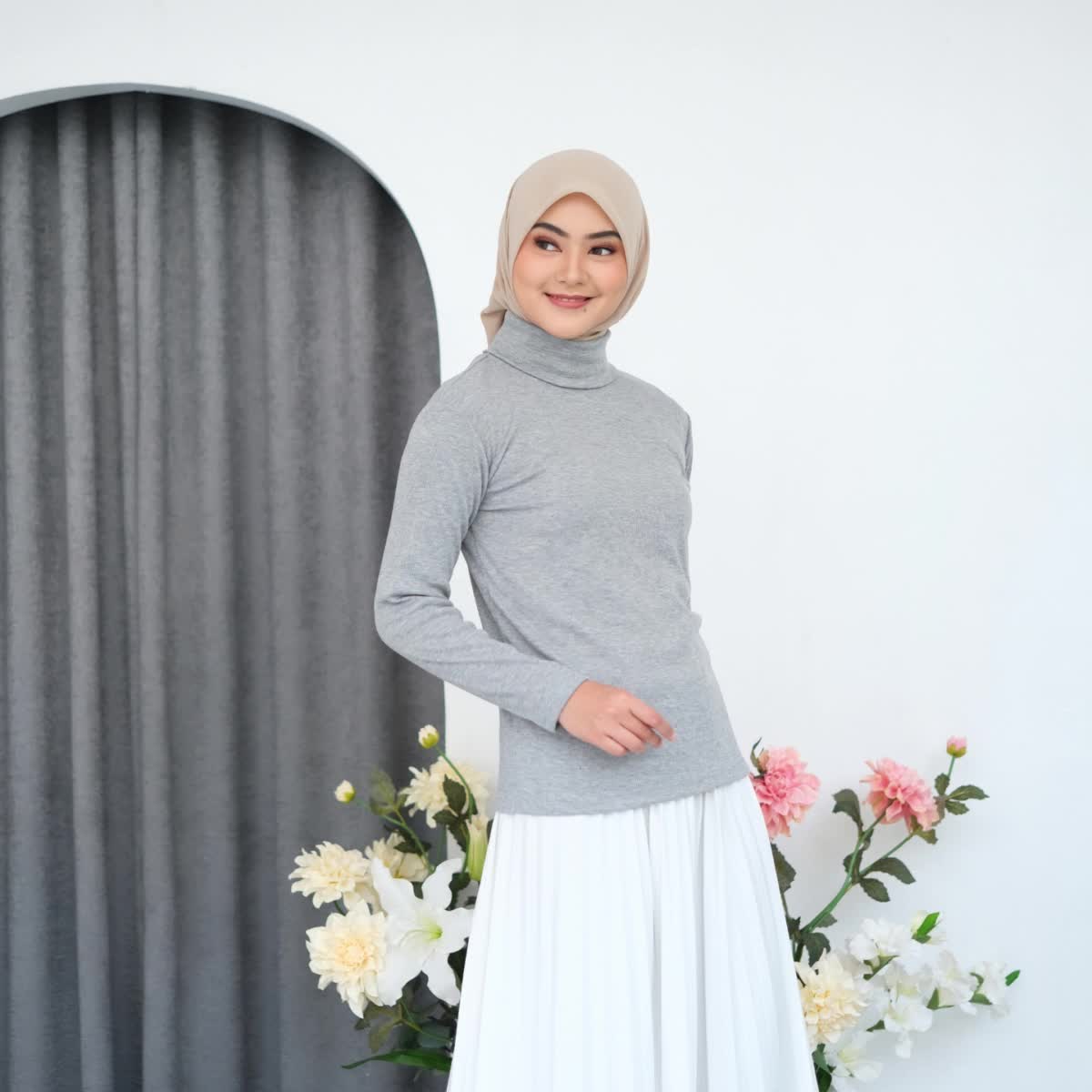Baju Atasan Turtleneck Lengan Panjang Basic Knitwear Wanita Premium