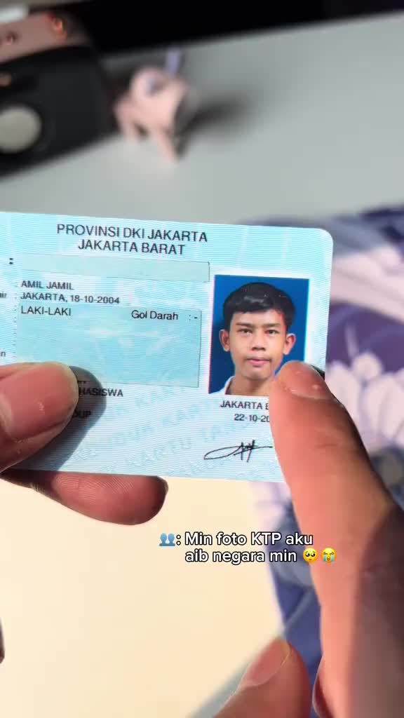 Cover KTP/ Sampul Pelindung Kartu Anti Gores Untuk KTP SIM ID CARD Design Anime/ Kartun/ Meme Polos Hitam
