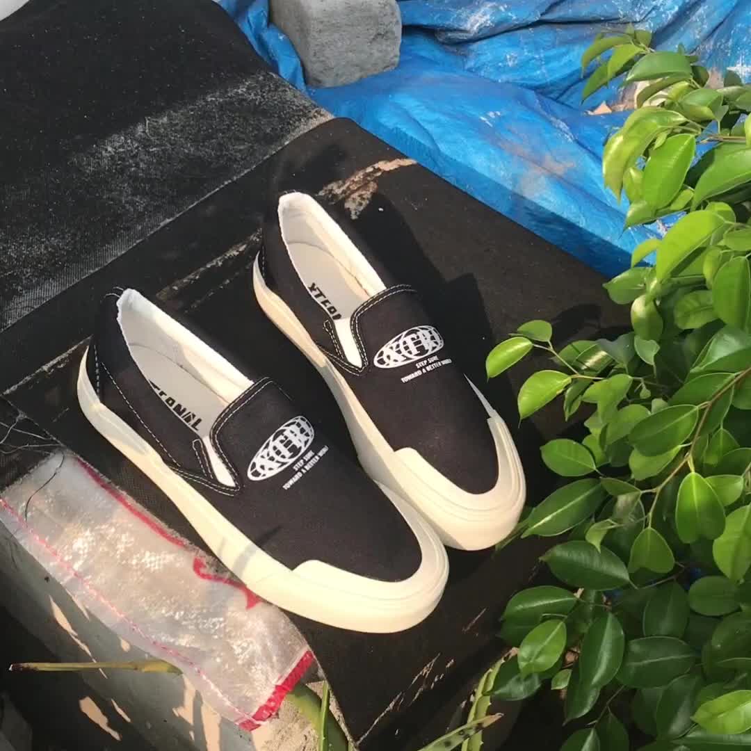 Sepatu Slip On Pria Wanita Akimici XternalStepSure GLOBE BW canvas kasual Flat Shoes Black