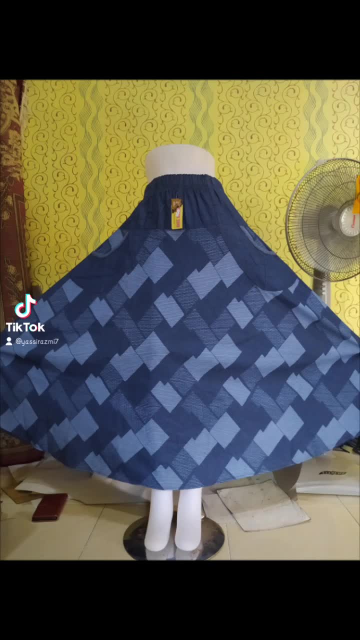 Rok Jeans Jumbo Motif Abstrak Biru Pinggang Karet Untuk Formal dan Non Formal