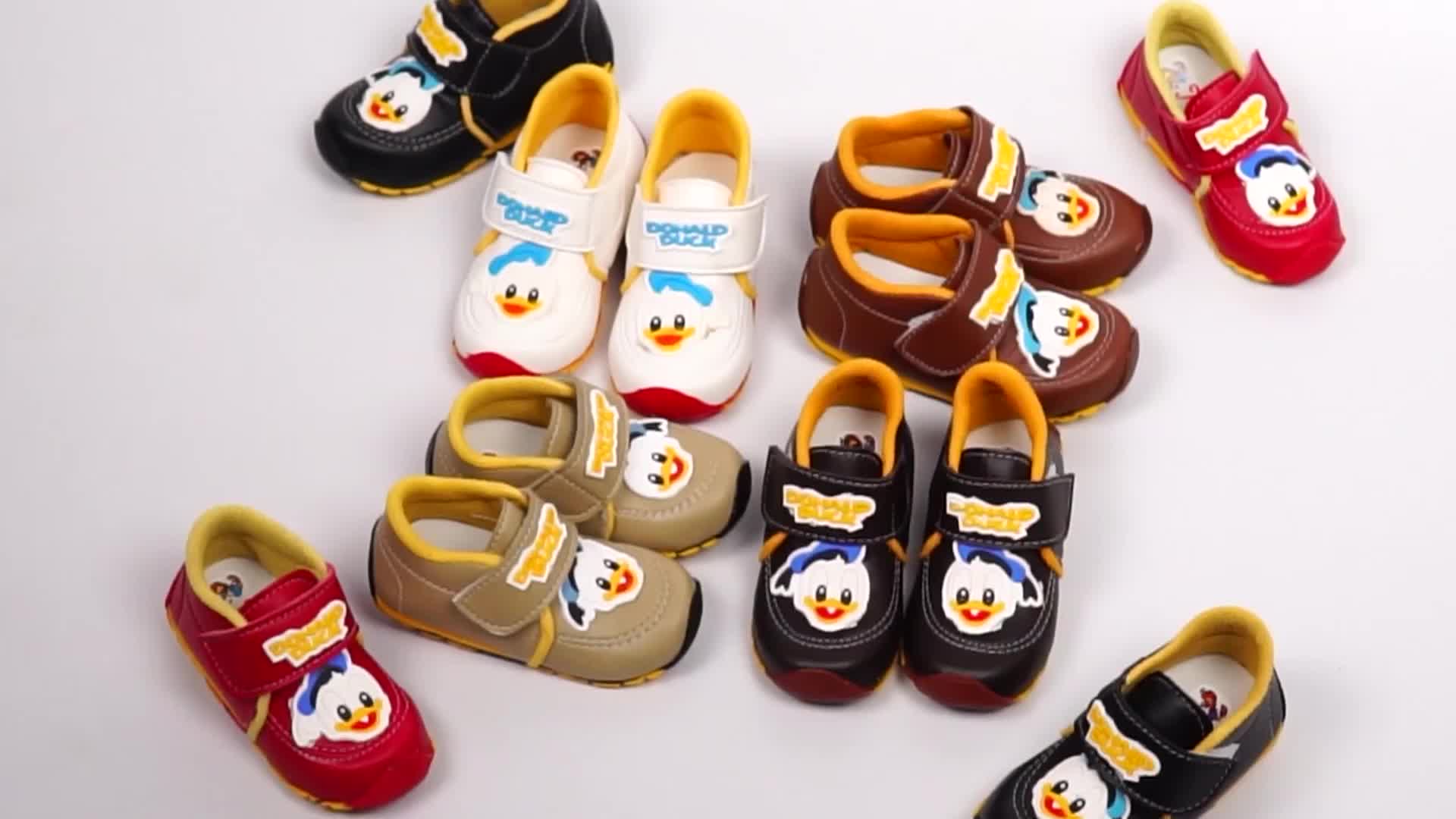 Sepatu Anak Bunyi ( Free Kaos Kaki Anak + Free Masker Anak ) Sepatu Anak Lakai laki | Sneaker Anak | Sepatu Bunyi Anak | Sepatu Terbaru Anak | Sepatu Anak kekinian | Bahan Lembut | Anti slip Motif donald duck Bayi Empuk