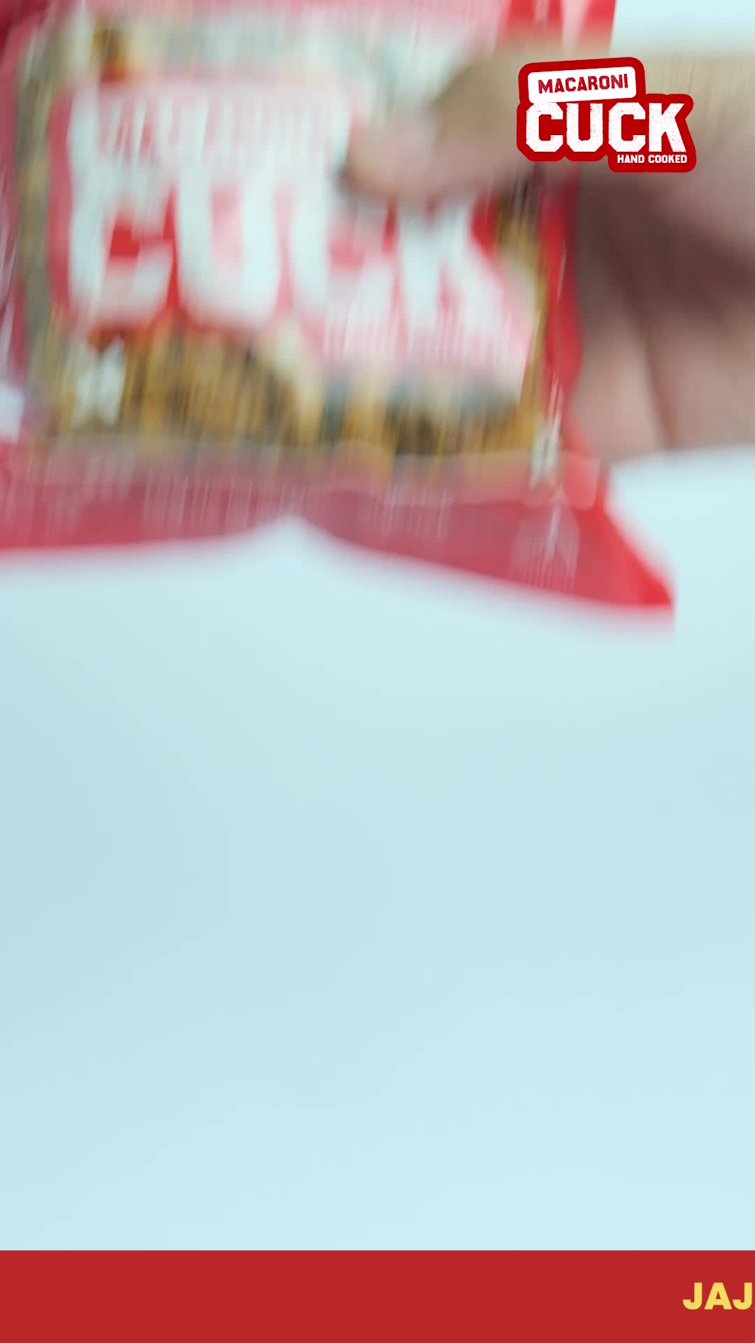 Makaroni Bantet Pedas Daun Jeruk CUCK Kemasan Reguler 80 Gram Food Snack Camilan Pedas  Makanan Keripik