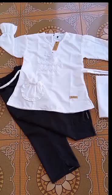 stelan baju celana hitam putih anak perempuan seragam paud TK SD usia 3-11 tahun Katun Lengan panjang Polos Fashion