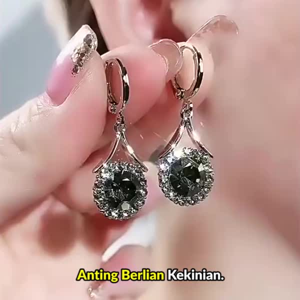 Areum Jewelry C7 (Bonus Kotak Perhiasan). Anting Permata Super Mewah yang Membuat Penampilan Jadi Semakin Cantik, Anggun dan Elegan.