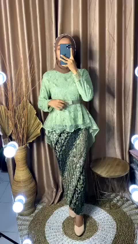 Setelan Kebaya Elegan Modern Aurora Pita Brokat Tile Bordir Atasan Baju Kebaya Wanita Remaja Kebaya Kondangan Kebaya Lamaran Kebaya Wisuda Kartini Rok Plisket Batik Katun Mewah kebaya graduation