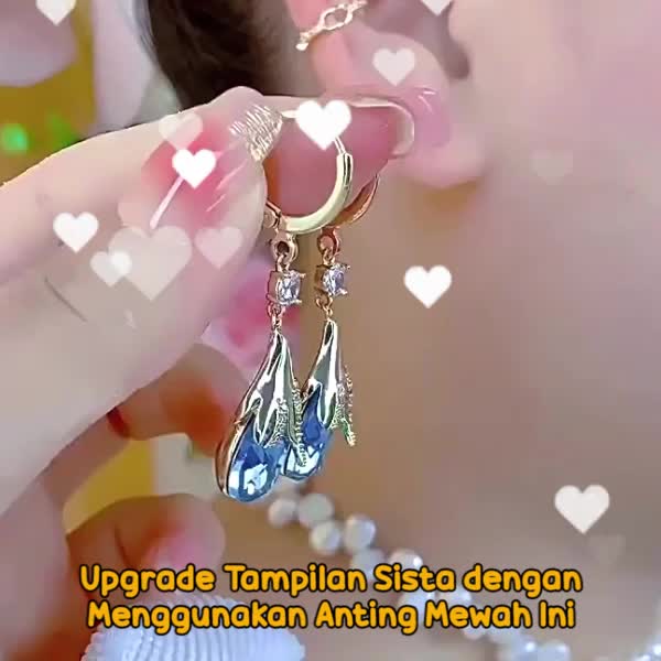 Laviza Earring (Bonus Kotak Perhiasan). Desainnya Mewah dengan Kilauan Permata yang Memukau, Bikin Anting Terlihat Semakin Elegan.