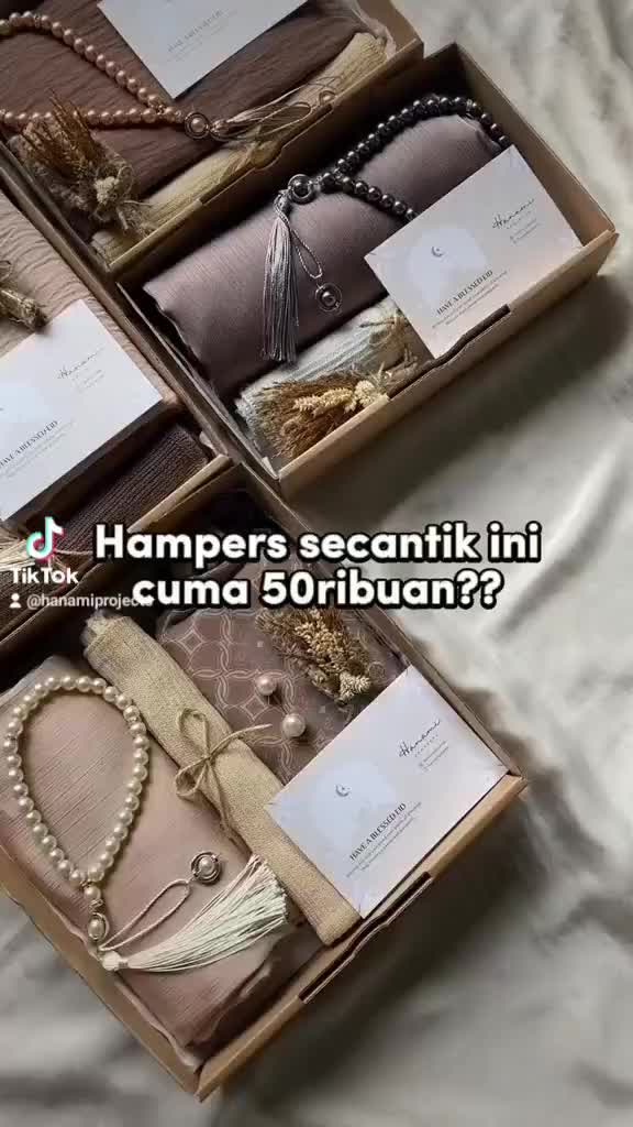 Hanami - Hampers Hijab Hadiah Lebaran Kado Ultah Wisuda Guru