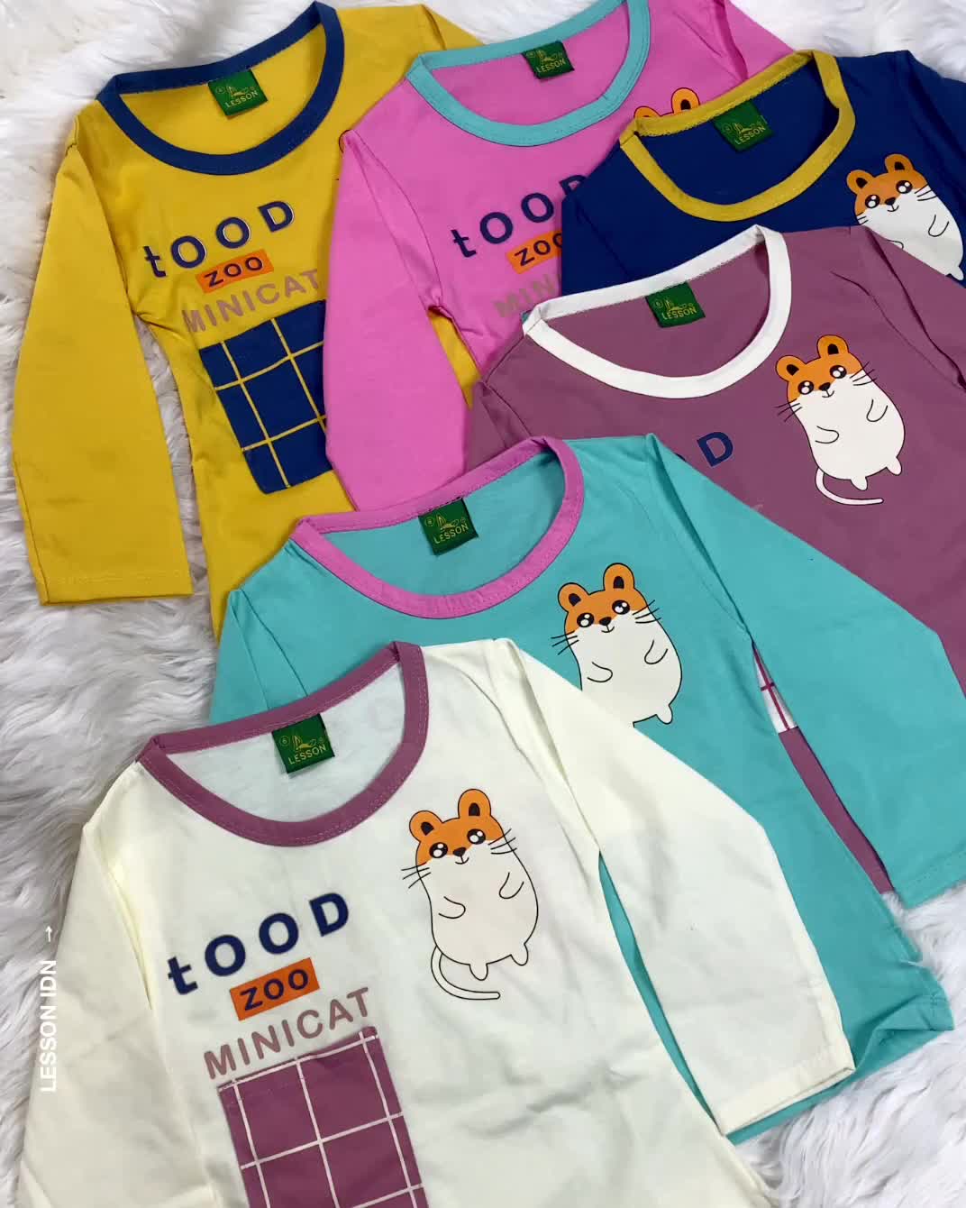 Setelan Anak Perempuan Baju Tidur Motif Labubu LESSON