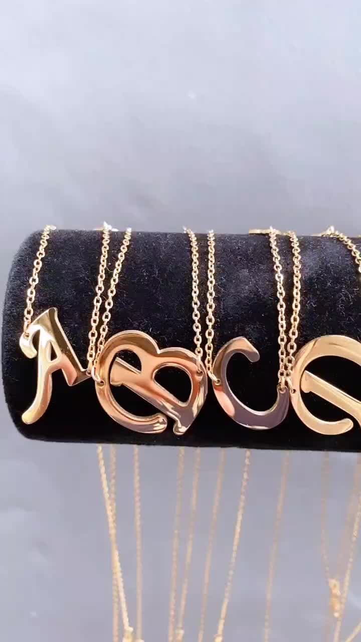 Clue Xuping - Aksesoris Kalung inisial wanita stainless Aesthetic N07092208 Gold Perhiasan Titanium kalung huruf Kalung Huruf