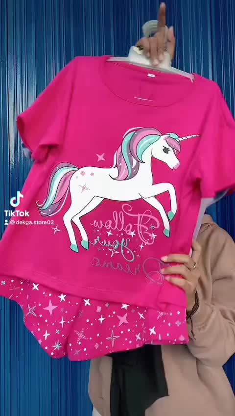 setelan kaos anak perempuan celana pendek setelan anak motif kartun kwalitas import 3-15tahun