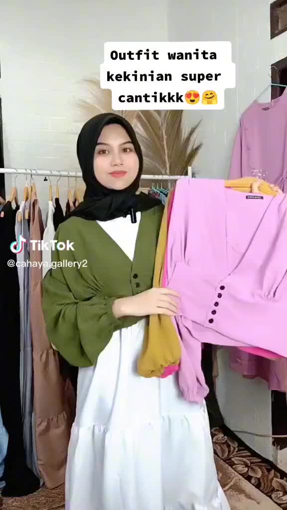 CAHAYA GALLERY - Maurin Top Blous / Bianca Semi Outer / Cey Crinkle Airflow Premium / Outfit Wanita / Ootd Remaja / Baju Crop Top Wanita karet nyaman atasan kancing Panjang Oversize Basic Serut Dewasa