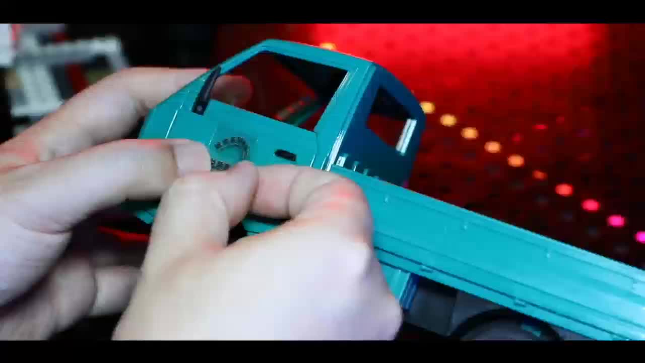 MOBIL RC PICKUP PINTU BISA DIBUKA ADA SUARA / RC CARRY PICKUP BISA MABAR 2,4 GHZ BOX BATERAI CAS ADA LAMPU