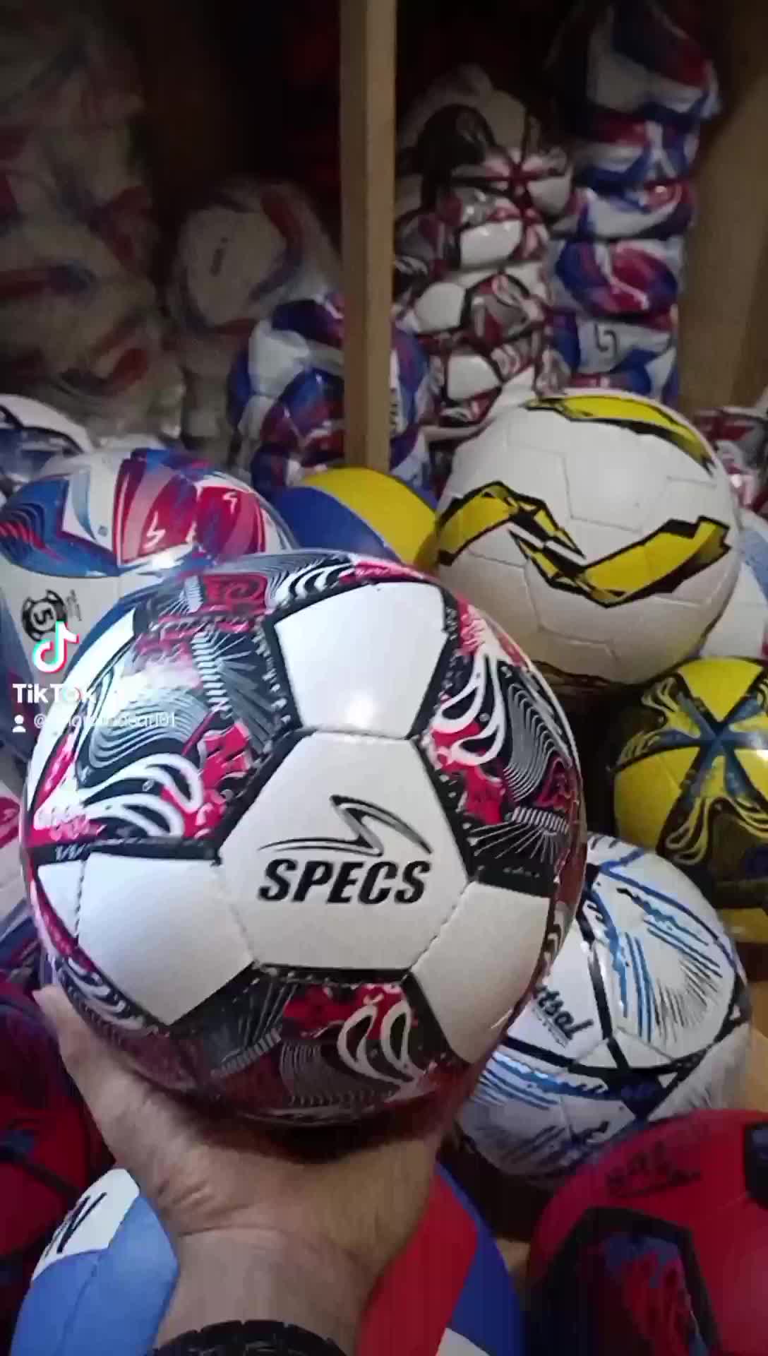 Bola Futsal Size 4 Batik Merah Hitam Murah Terlaris COD Pompa Outdoor Bahan PU
