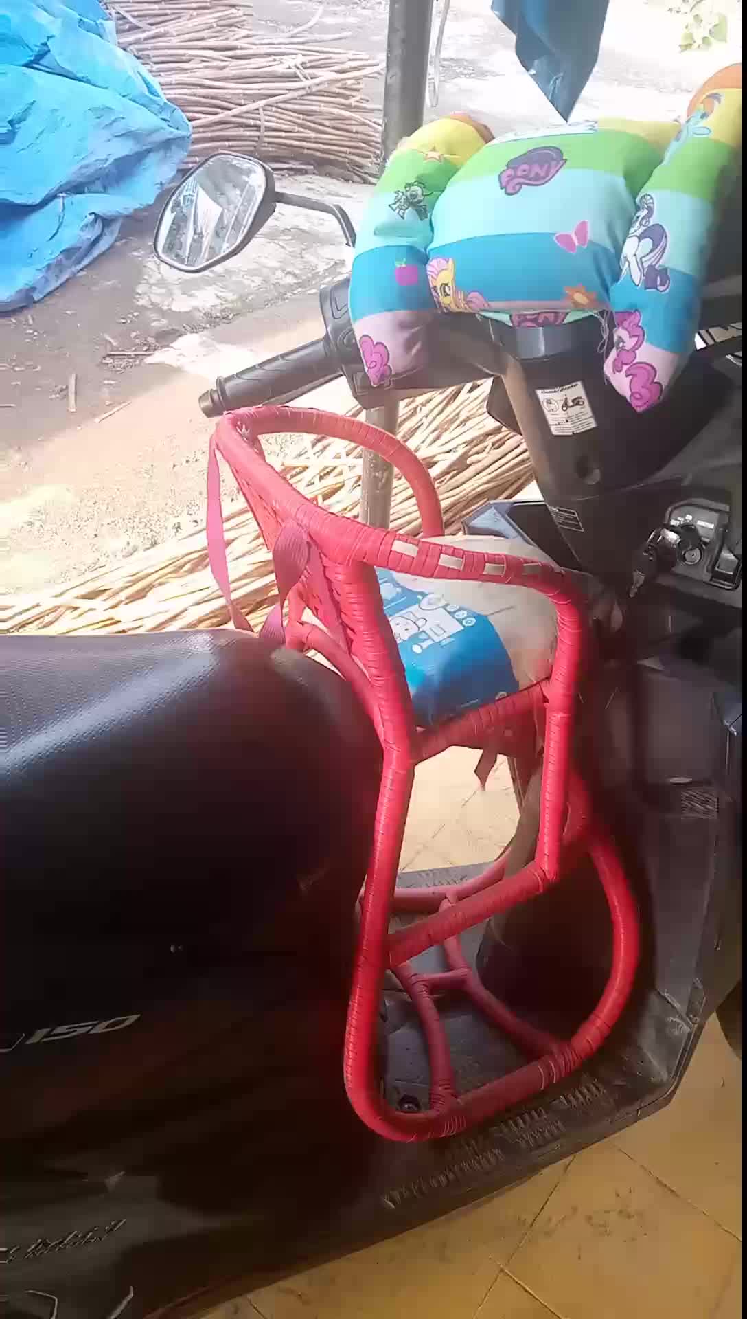 Boncengan Motor Matic Anak dan Bayi dengan Sabuk Pengaman dan Bantal Stang Ransel gendongan  bayi aksesoris baby seat untuk kendaraan