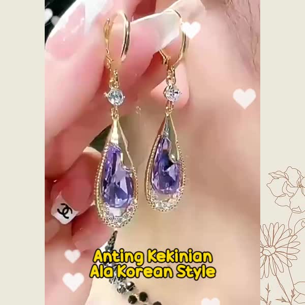 Valen Jewelry C7 (Bonus Kotak Perhiasan). Anting Ini Dibuat Oleh Desainer Terkenal dengan Desain yang Eksklusif dan Unik.